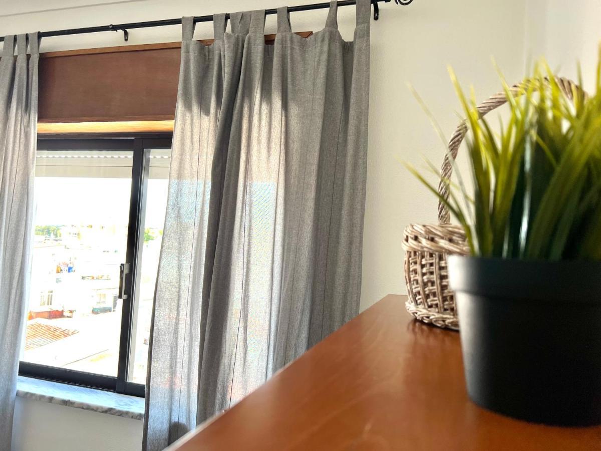 Loky - Near Quarteira Center Apartment Ngoại thất bức ảnh